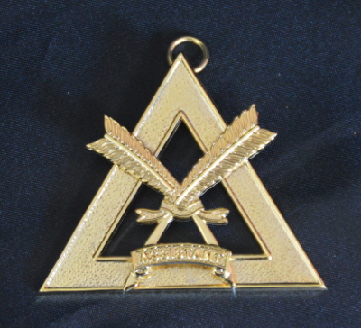 Royal Arch Chapter Officers Collar Jewel - Asst Scribe - Click Image to Close